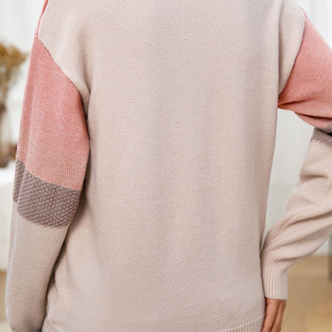 Slim-fit Sweater Pullover Round Neck Knitted Sweater